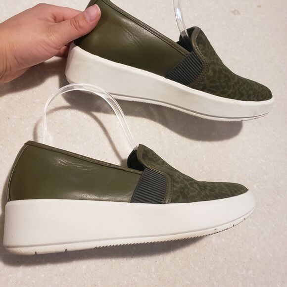 Clarks Collection Layton Petal Green Suede Double Gore Women’s US 8 - Picture 8 of 9